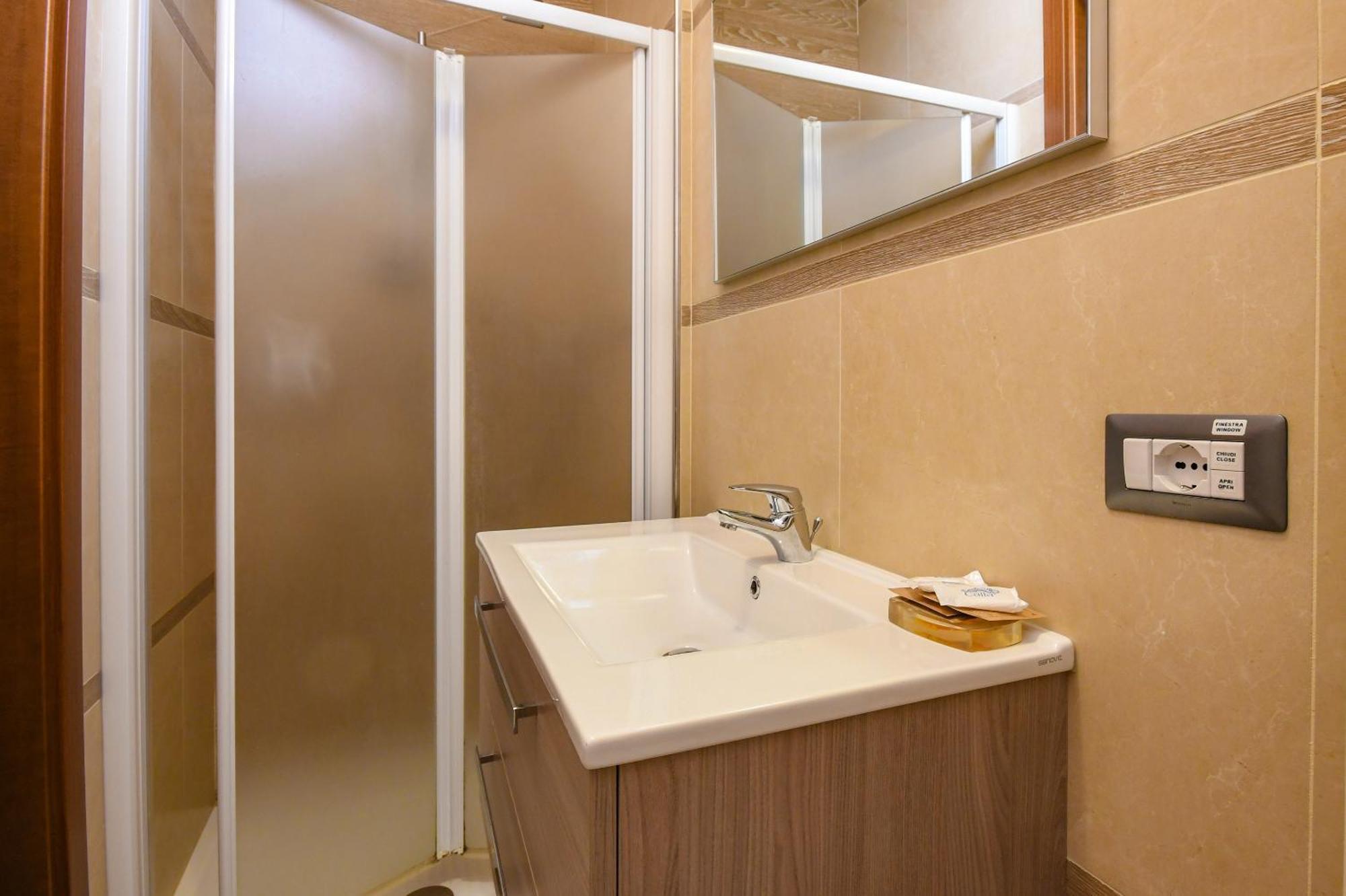 อพาร์ตเมนต์ อเมริกา Apartment ซีร์มิโอเน ภายนอก รูปภาพ