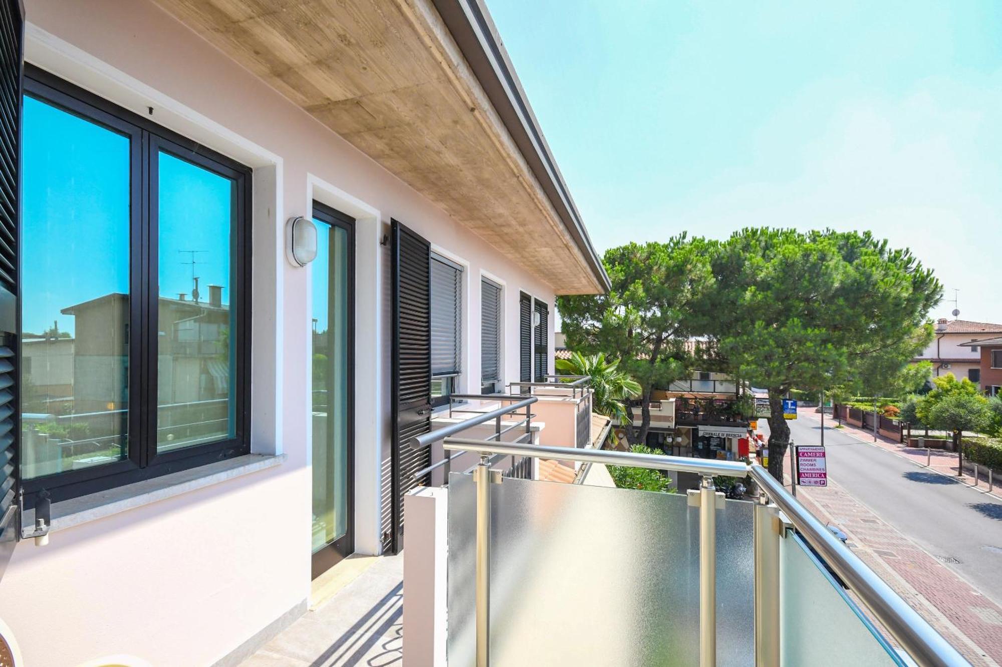 อพาร์ตเมนต์ อเมริกา Apartment ซีร์มิโอเน ภายนอก รูปภาพ